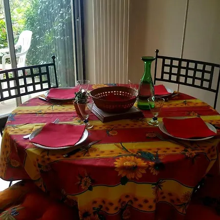 Provencal Dans Avec Piscine * Mandelieu-la-Napoule